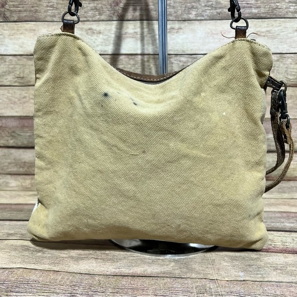 Myra B Crossbody Bag - Picture 3 of 11